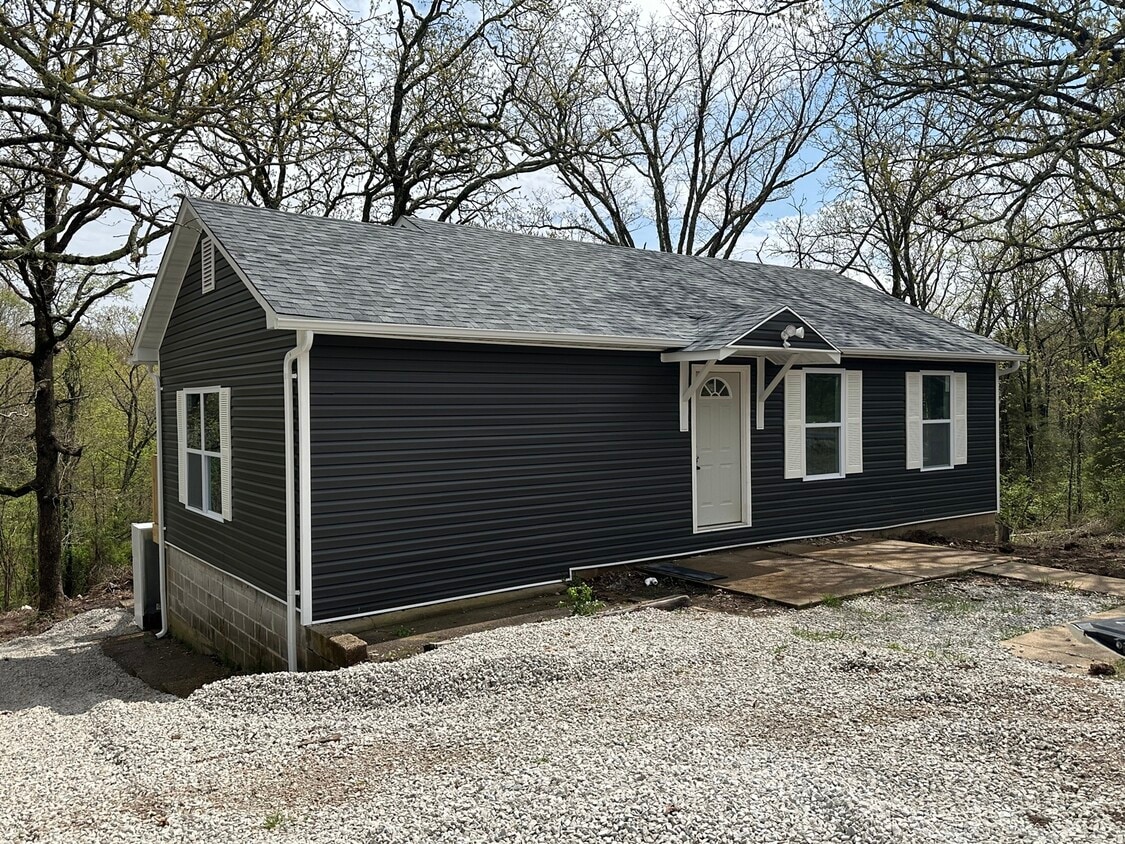 Building Photo - 2069 Highway K