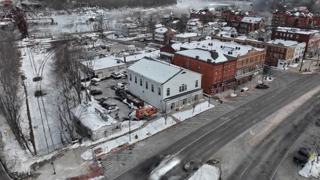  - Middletown at Main