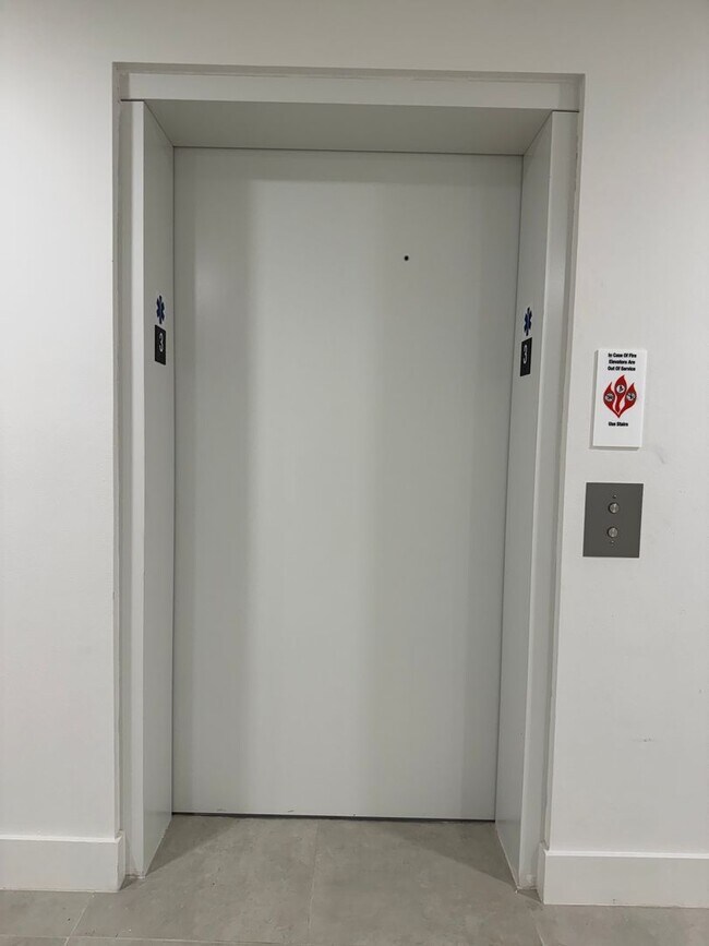Foto del edificio - Cozy condo for Lease