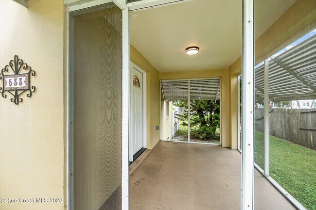 Foto del edificio - 533 E Lincoln Ave