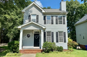 Building Photo - 203 Ridgecrest Dr