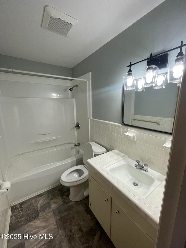 Building Photo - 115 Stancill Dr