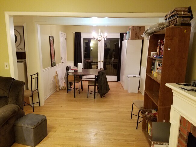 dinning room - 706 Ellett Road