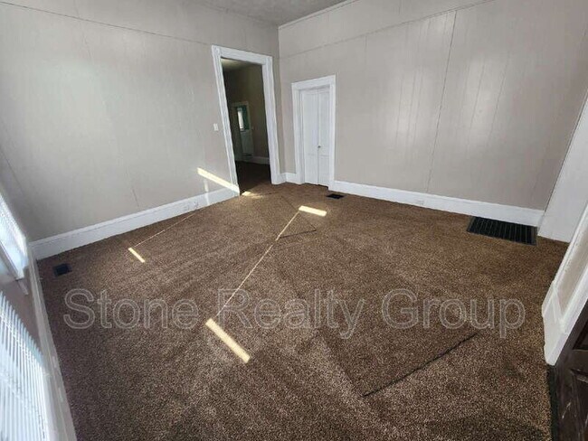 Foto del edificio - 71 S 15th St