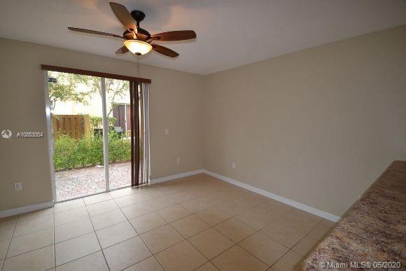 Foto del edificio - 9239 SW 227th St