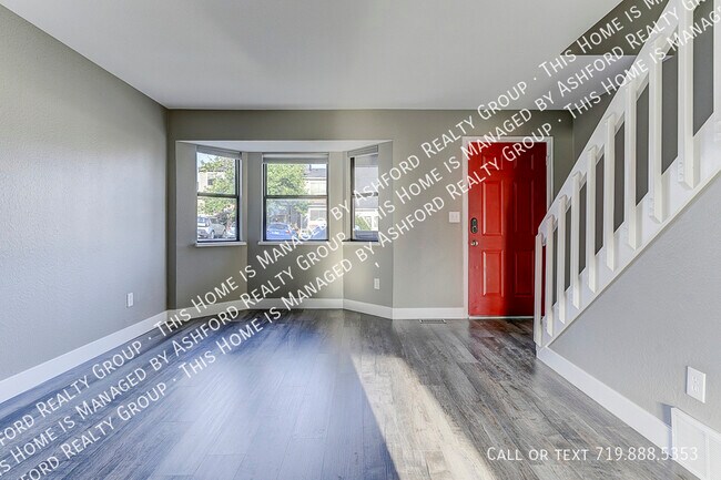 Building Photo - 5519 Denmark Court