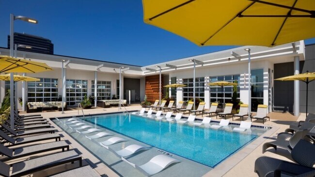 Foto del edificio - 3290 Cobb Galleria Pkwy