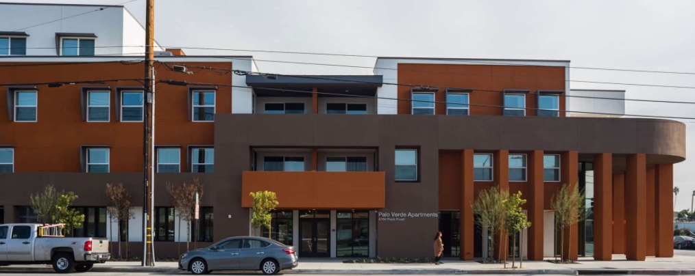 Primary Photo - Palos Verde Apartments