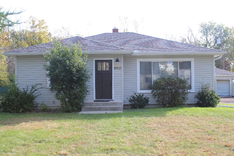 Foto principal - 8925 Wally St