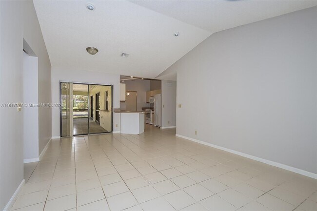 Building Photo - 14314 Flora Ln