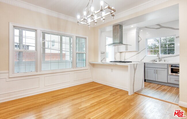 Foto del edificio - 422 Smithwood Dr