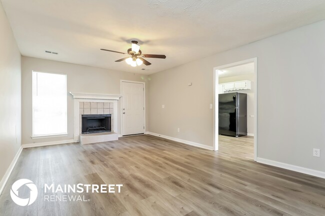Foto del edificio - 65 White Oak Dr