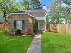 Building Photo - 2934 Swallow Ln