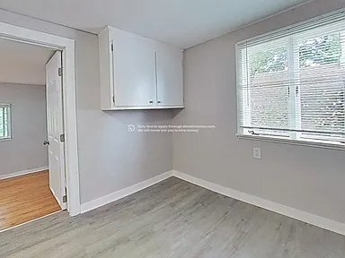 Foto del edificio - 306 Schuyler St