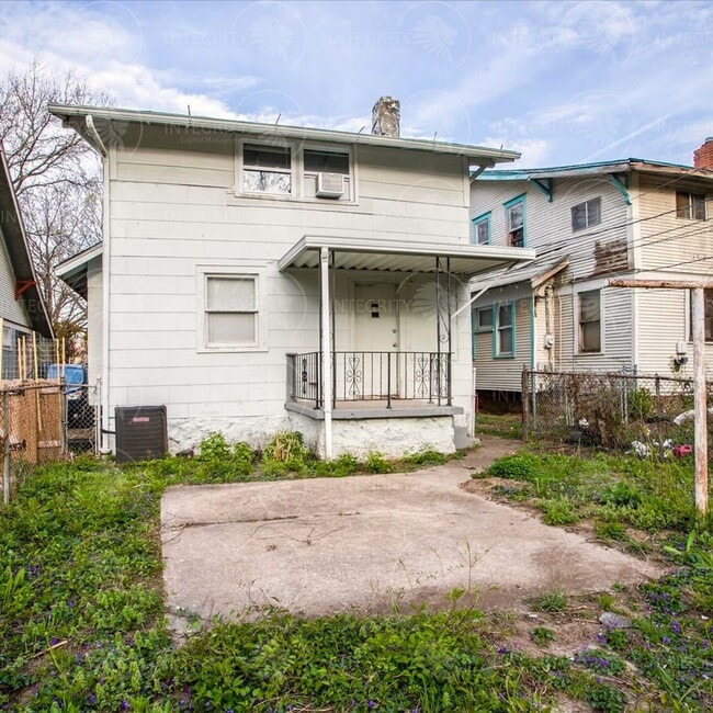 Building Photo - 3817 S Benton Ave