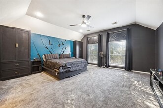 Building Photo - 6426 E Linpar Ct