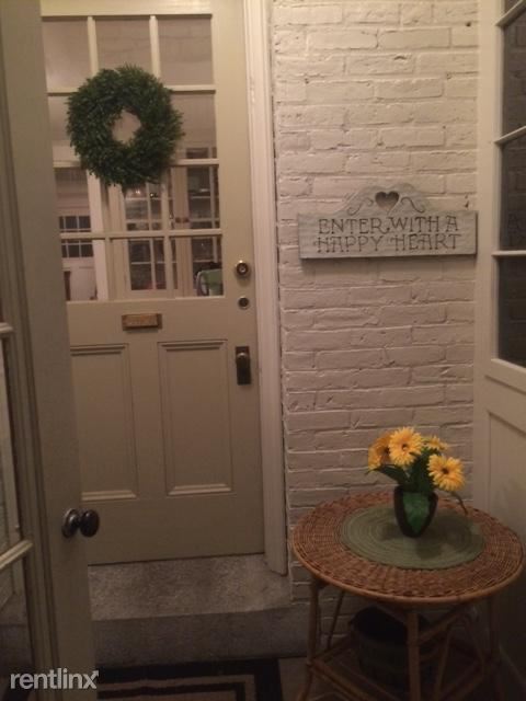 Foto del edificio - 2 br, 1.5 bath Condo - 114 Hollis St
