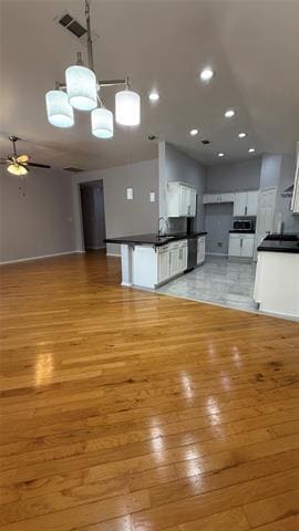 Building Photo - 3112 Atrium Dr