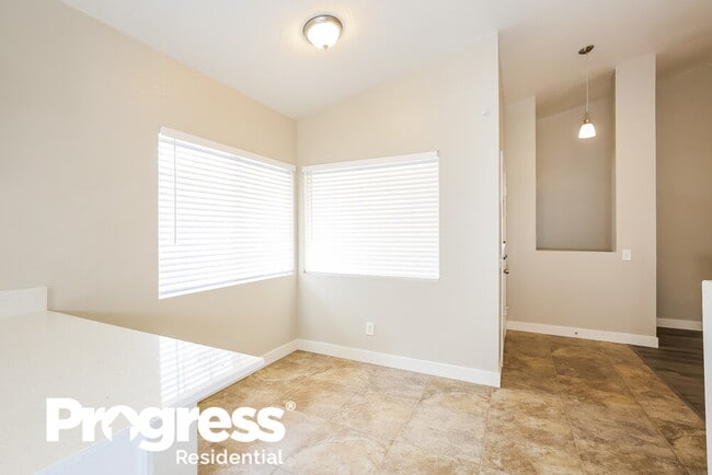 Foto del edificio - 130 Breezy Shore Ave