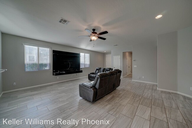 Foto del edificio - 7636 W Quail Track Dr