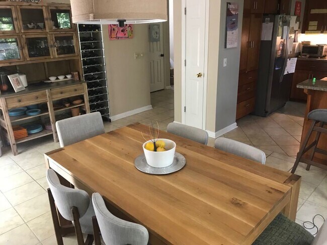 Building Photo - Hickory Woods Auburn