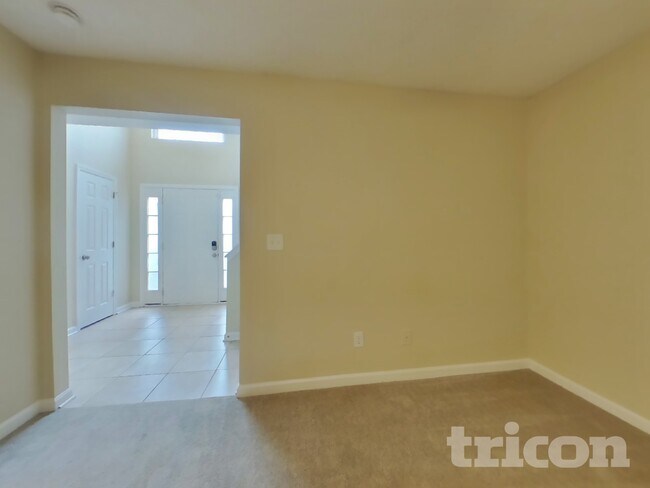 Foto del edificio - 3853 Sunview Dr NW