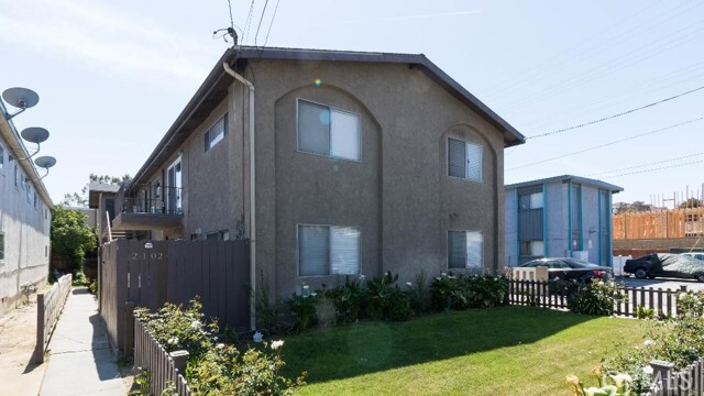 Foto principal - 2102 Mathews Ave