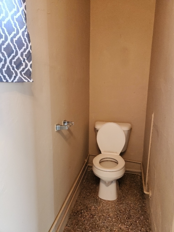 Building Photo - 401 S 12th St