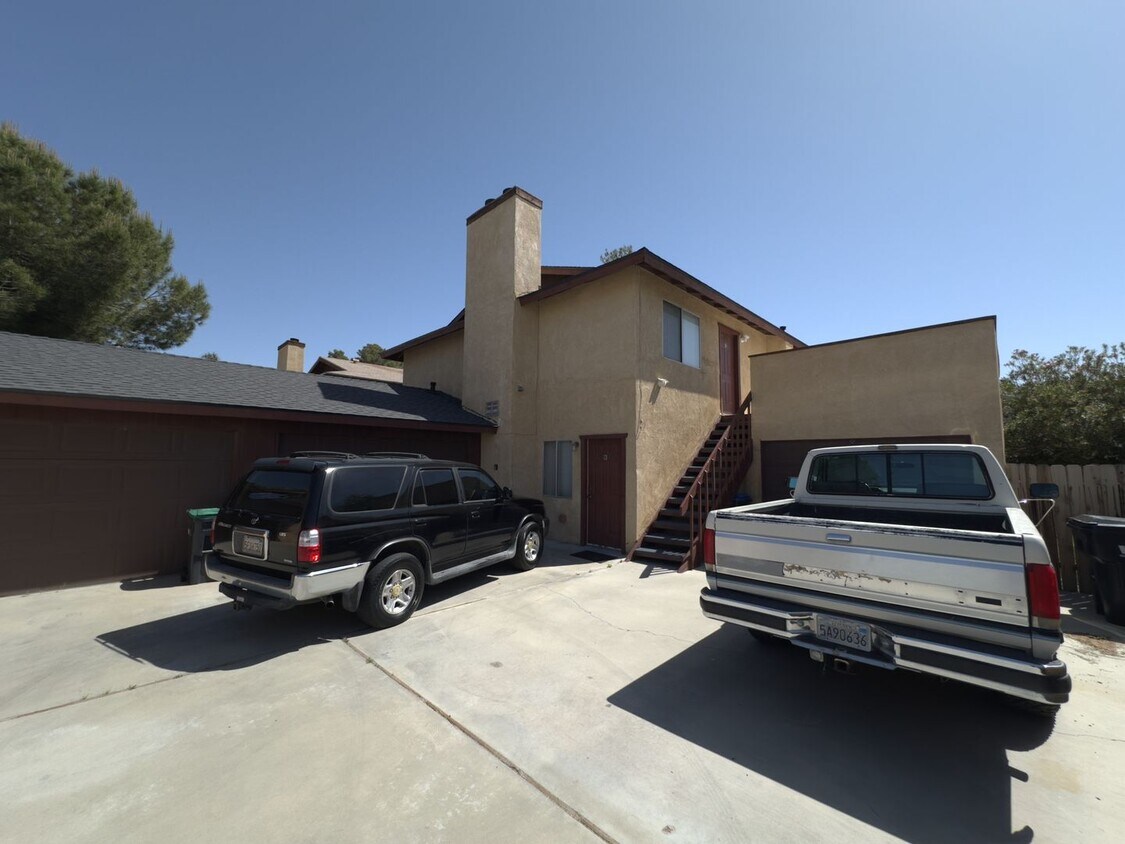 708 S Norma St Unit B, Ridgecrest, CA 93555 Room for Rent in