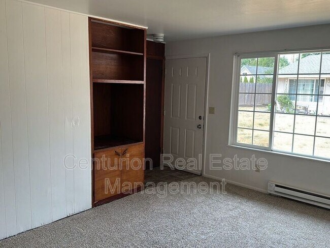 Foto del edificio - 584 Ford St SE