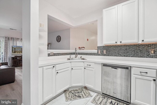 Building Photo - 11322 Westbrook Mill Ln