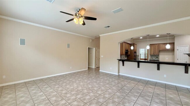 Foto del edificio - 16212 Double Eagle Dr