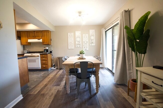 Building Photo - 227 Sandpiper Bay