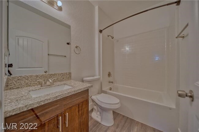 Foto del edificio - 1040 S Nail Crk Ct