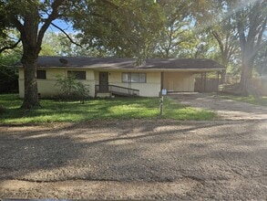 Building Photo - 109 Queen Anne Ln