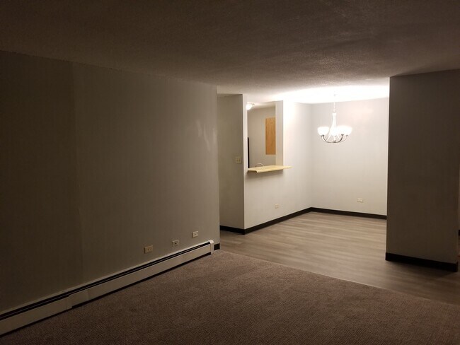 Foto del edificio - 2281 S Vaughn Way