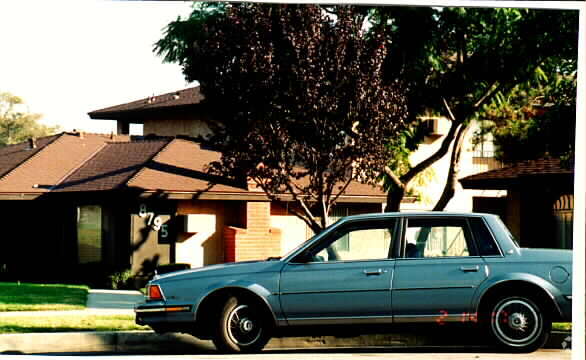 Primary Photo - 8795 Lomita Dr
