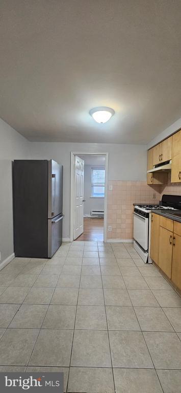 Foto del edificio - 354 Devereaux Ave