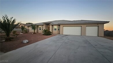 Building Photo - 6048 Moonlight Dr