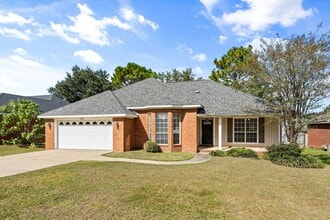 Building Photo - 10610 S Side Loop