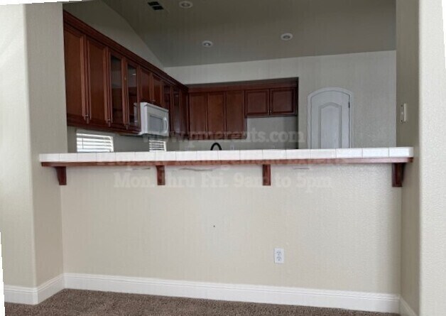 Foto del edificio - 5891 Silver Oak Cir