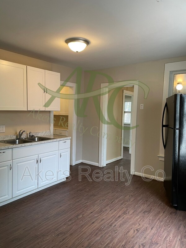 Foto del edificio - 1216 Cedar St