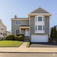 Building Photo - 170 Harrison Ave