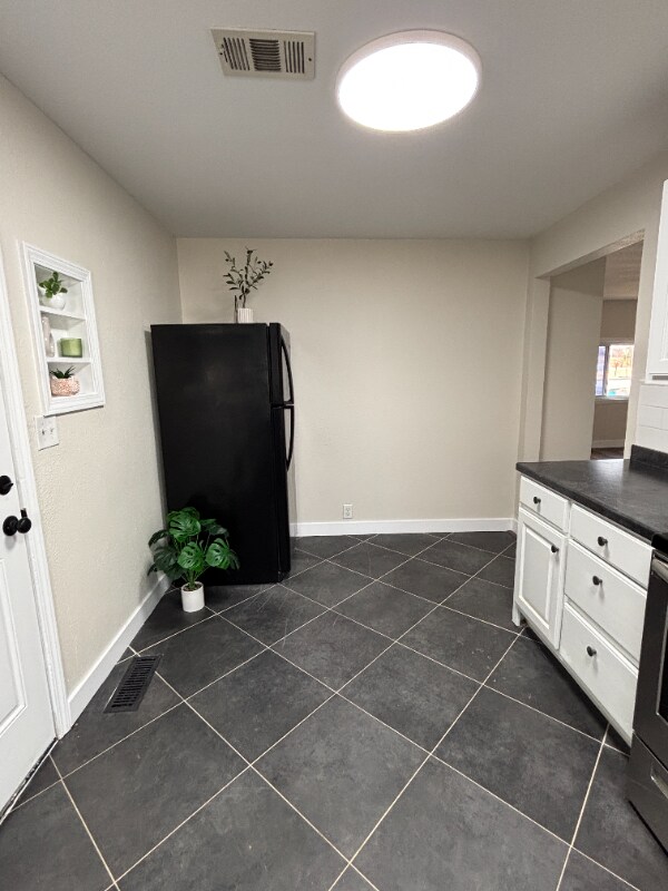 Foto del edificio - 1105-1107 Reynolds Rd