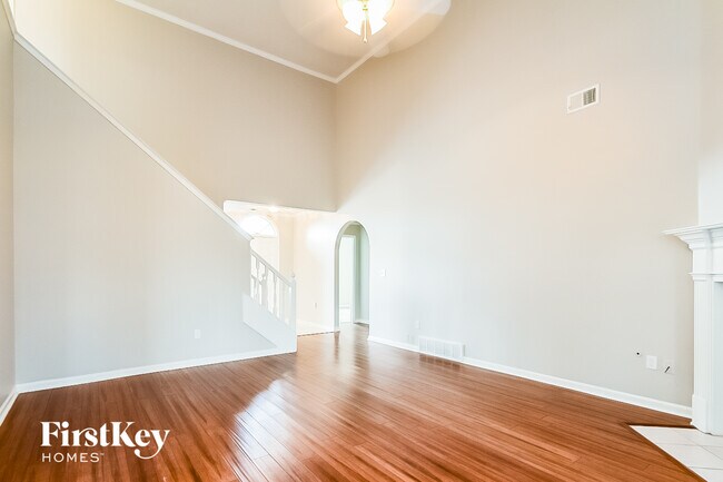 Foto del edificio - 4755 Harvest Park Dr
