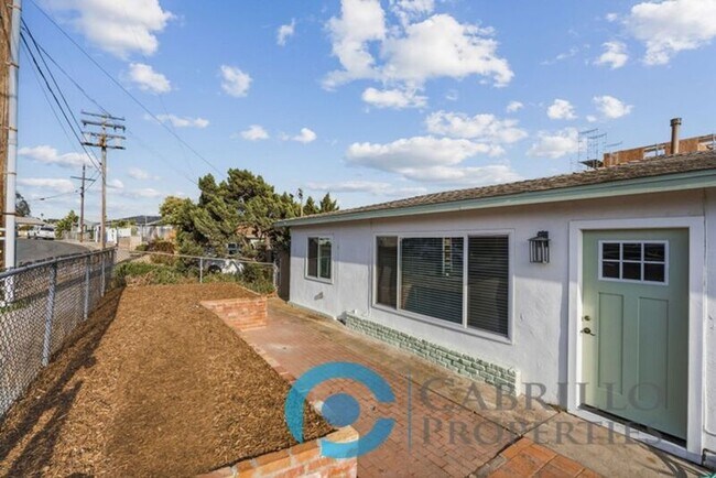Foto del edificio - 6311 Inman St