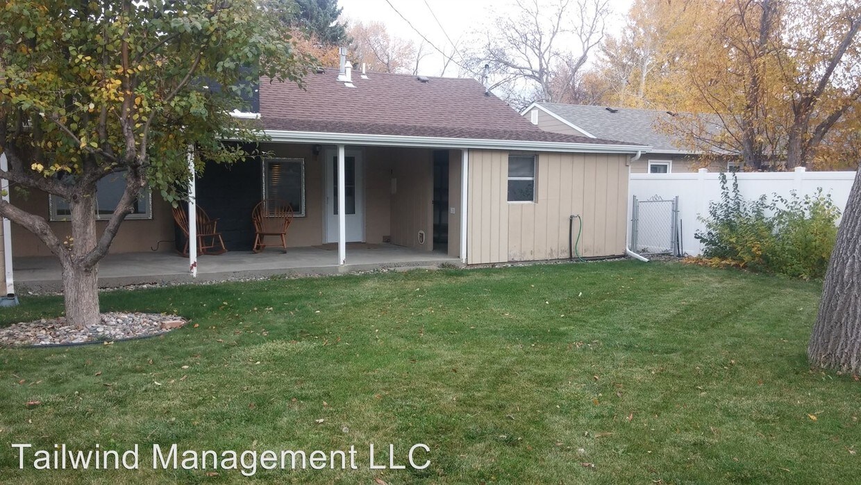 Primary Photo - 3 br, 1 bath House - 2226 6th Street West