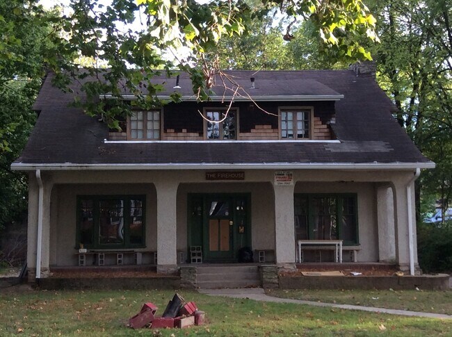 Building Photo - Available fall 2025