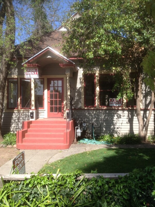 Primary Photo - 134 W Sacramento Ave