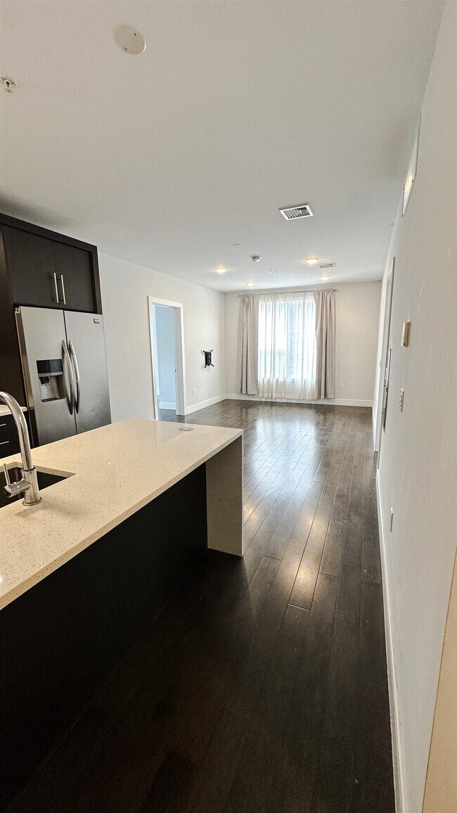 Foto del edificio - 6401 Park Ave